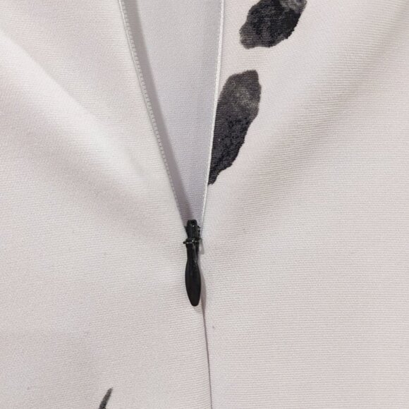 Halter Dress - Picture 4 of 8